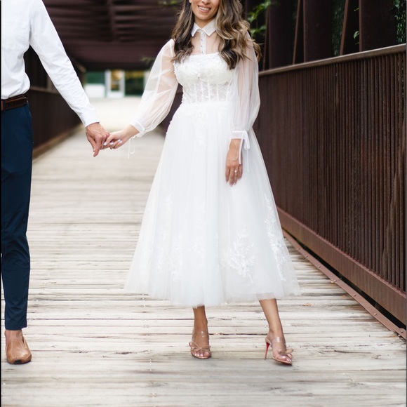 BRIDAL DRESS - Picture 3 of 6